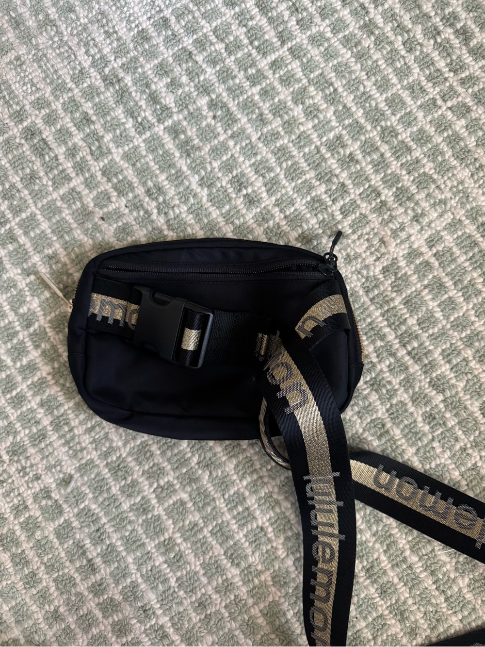 lululemon athletica Black Belt Bag with Branded Strap - Picture 3 of 3